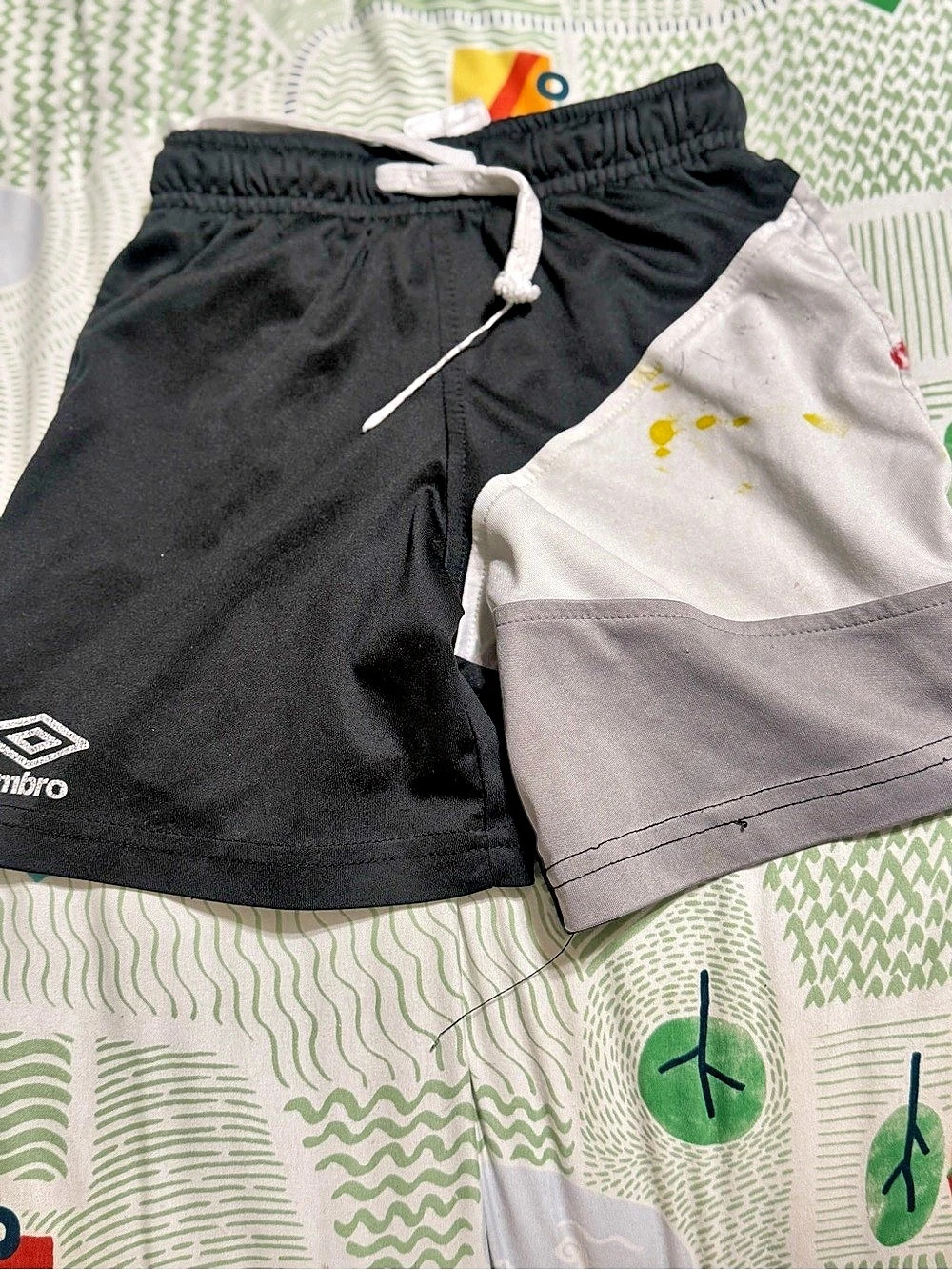 Umbro toddler Athletic Shorts in Black & Gray